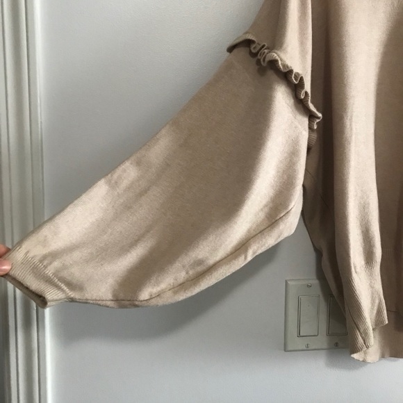 Dolman sleeve sweater - Picture 6 of 15